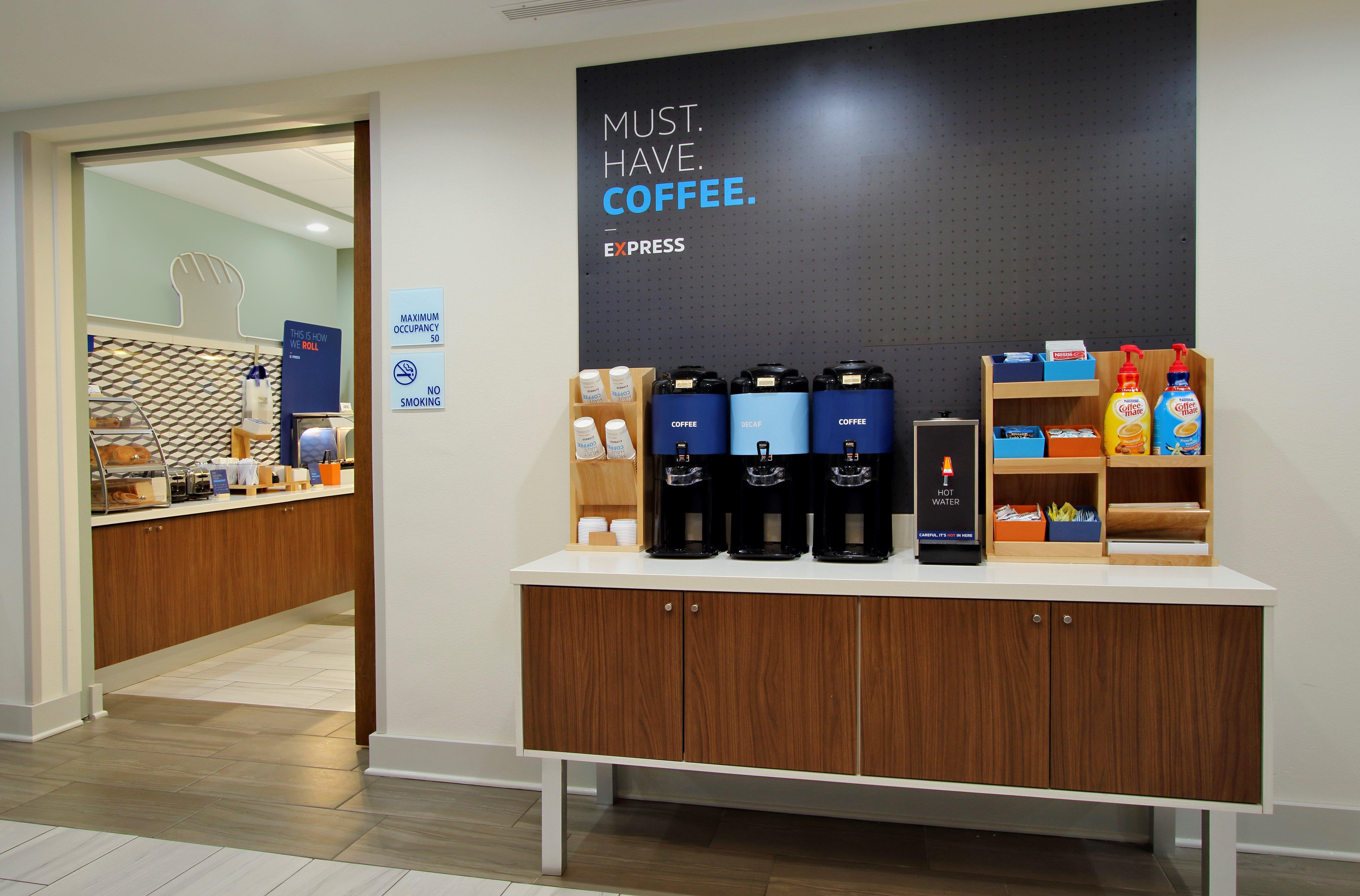 Holiday Inn Express & Suites - West Des Moines - Jordan Creek By Ihg Екстериор снимка