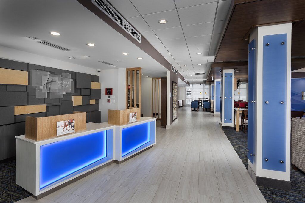 Holiday Inn Express & Suites - West Des Moines - Jordan Creek By Ihg Екстериор снимка